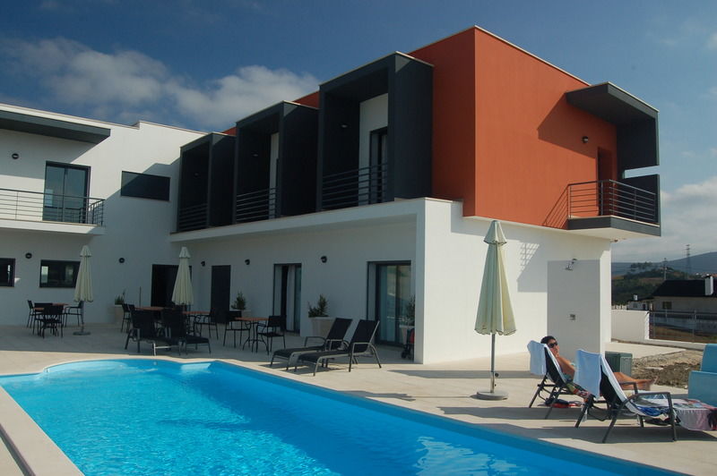 Casa Ceedina Bed And Breakfast & Beauty Batalha Esterno foto