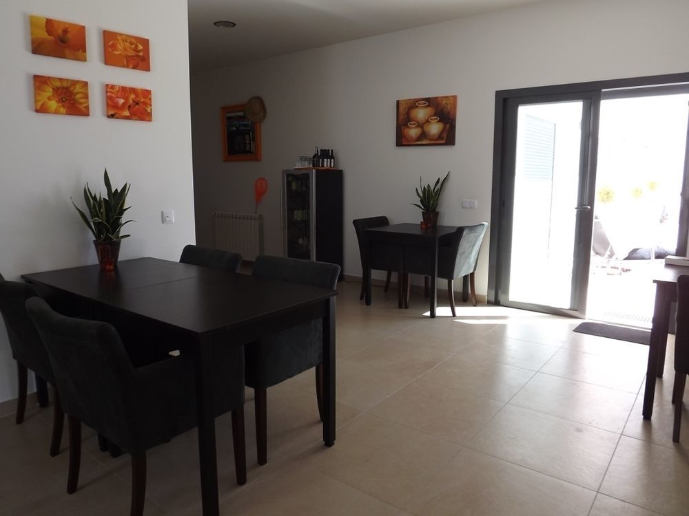 Casa Ceedina Bed And Breakfast & Beauty Batalha Esterno foto